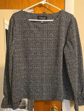 Black Label Black & White Textured Crewneck Sweater